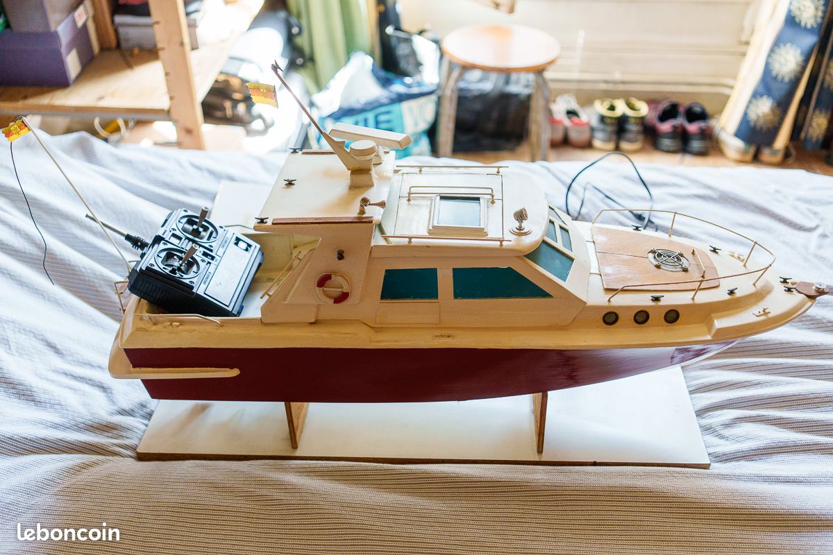BILLING BOATS FD.10 Fischeryawl schön gebaut! Kein Graupner Robbe Krick