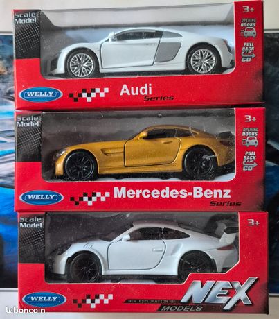 MERCEDES-AMG GT-R SAFETY Car F1 2019 Minichamps 1/18 EUR 179,90 - FR