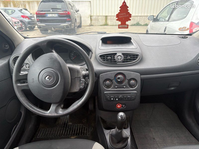 Clio III DCI 70 eco2 garantie (image 5)