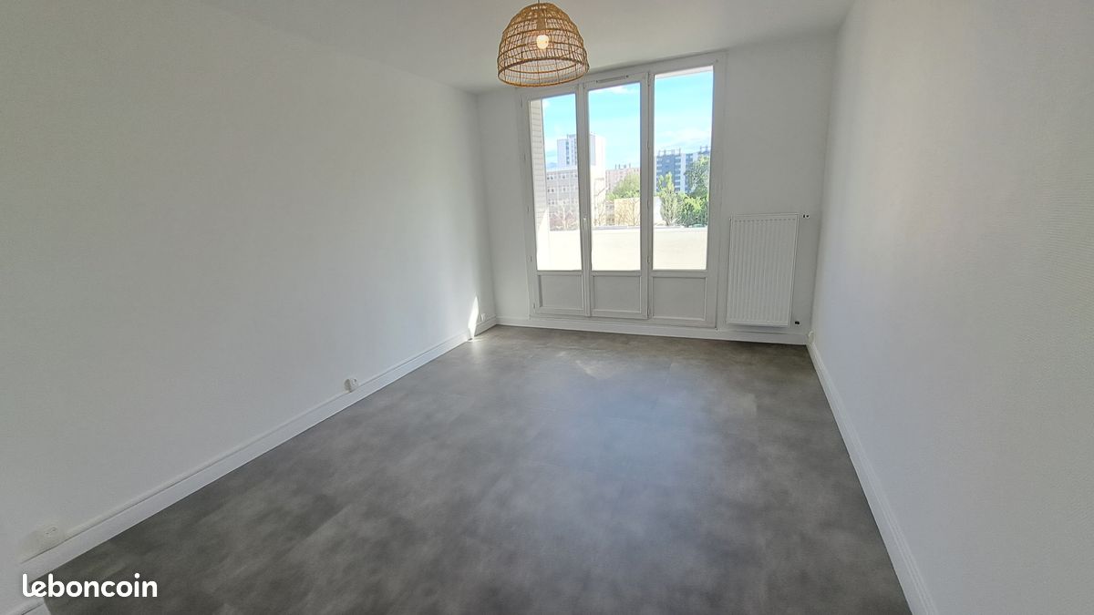 Appartement 3 pièces 69 m² · au Pont-de-Claix · 69 m² · 734 €/mois