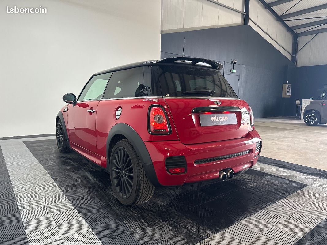 MINI HATCH R56 184 ch Cooper S + SIEGES RECARO + PACK JCW (image 10)