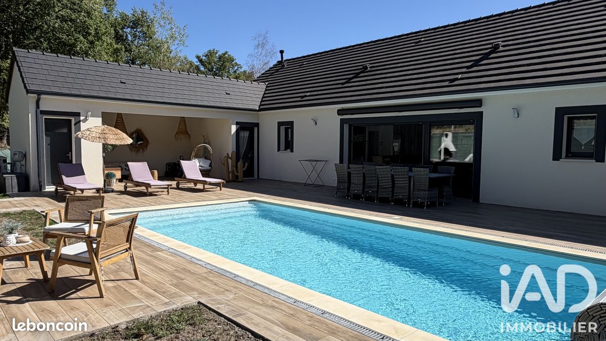 Maison 5 pièces 121 m² · à Vierzon · 121 m² · 291 900 €