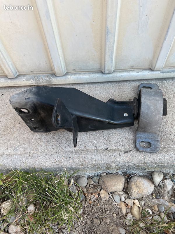 Support Boîte Twingo Initiale 1.2 16 V 2002 (image 2)