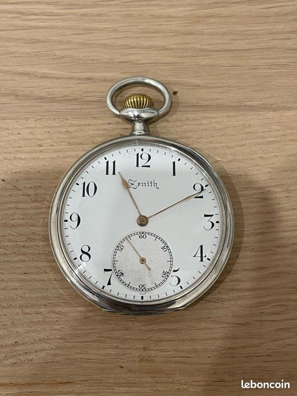 Montre De Poche Ancienne En Argent Massif - Homme - Ne Fonctionne Pas (balancier Cassé)