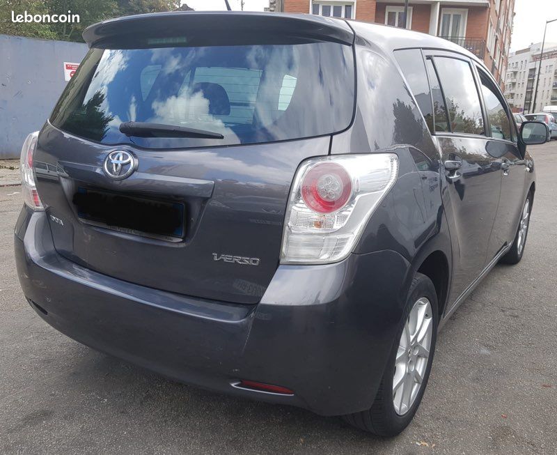 Toyota verso (image 2)