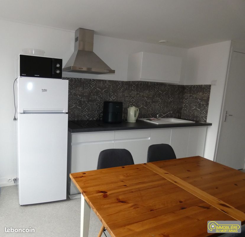 Appartement 2 pièces 32 m² · à Saint-Hilaire-du-Harcouët · 32 m² · 375 €/mois