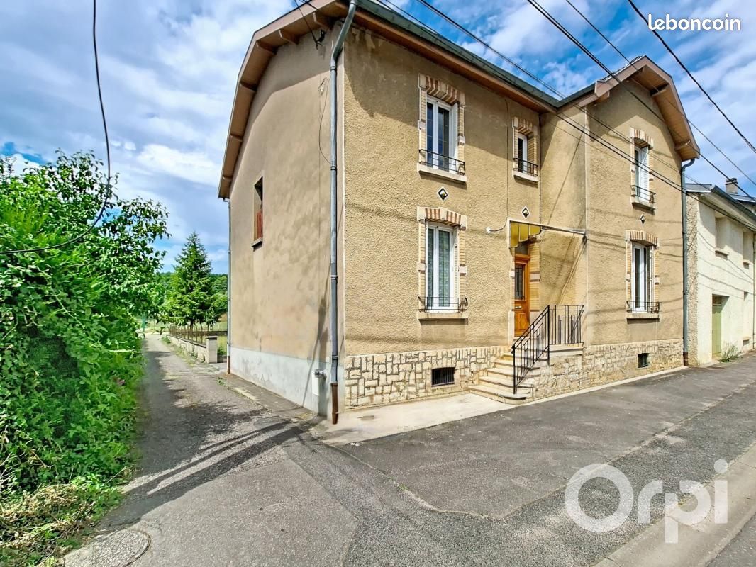 Maison 4 pièces 208 m² · à Pierre-la-Treiche · 208 m² · 225 000 €