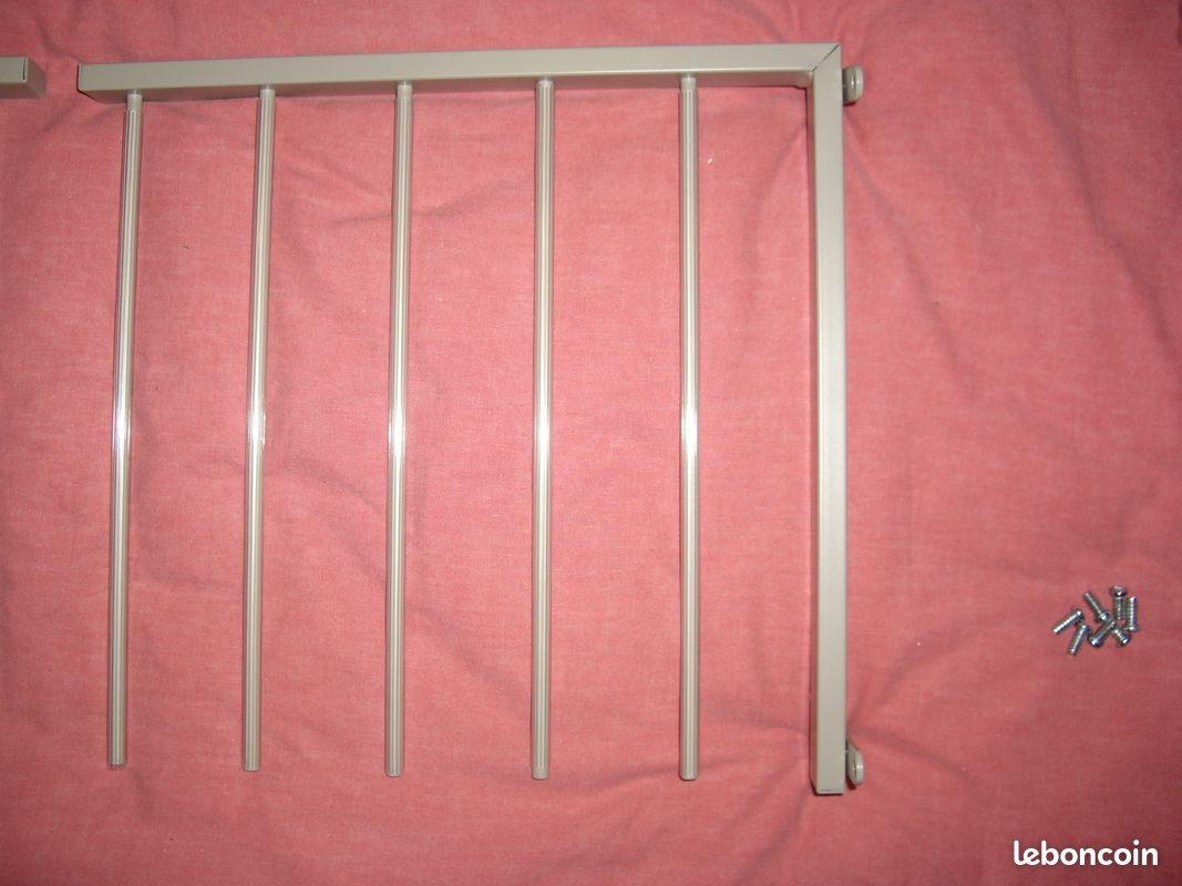 Deux porte-pantalons pour dressing (image 2)