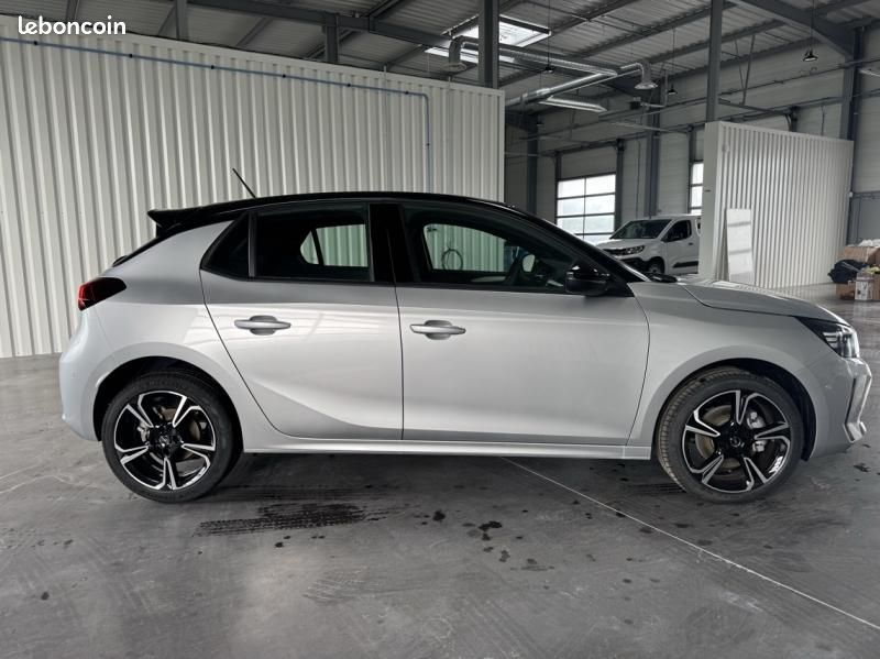 Opel Corsa 1.2 Turbo Hybrid 110ch GS e-DCT6 (image 4)
