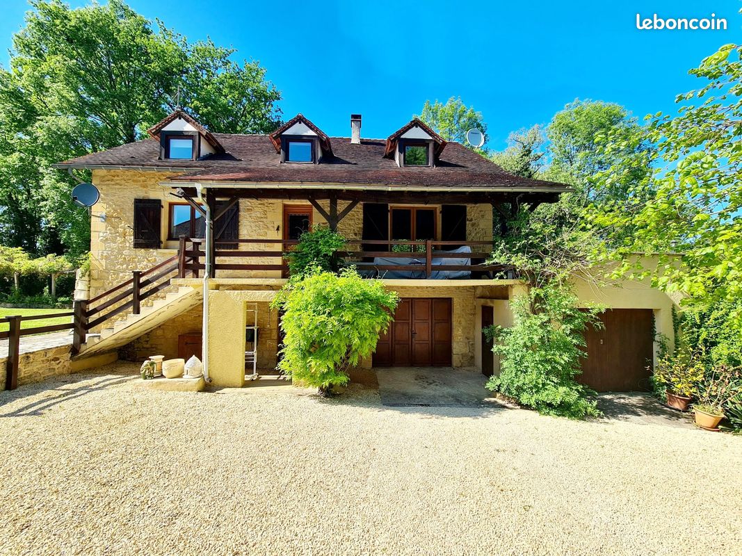 Maison 4 pièces 140 m² · à Gourdon · 140 m² · 329 000 €