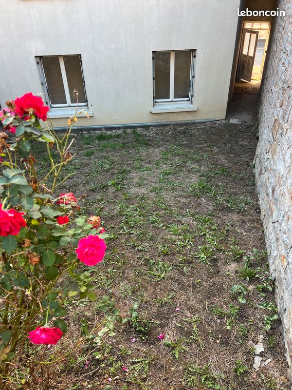 Appartement 3 pièces 70 m² · à Domfront en Poiraie · 70 m² · 590 €/mois