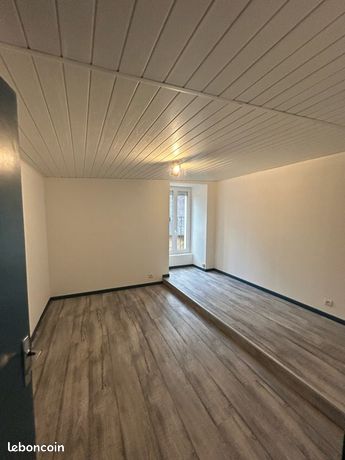 À louer – Maison de 150 m² entièrement rénovée – 4 chambres – Centre-ville