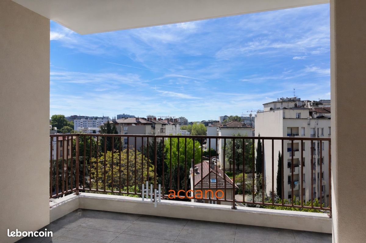 Appartement 4 pièces 77 m² · à Villeurbanne · 77 m² · 349 000 €