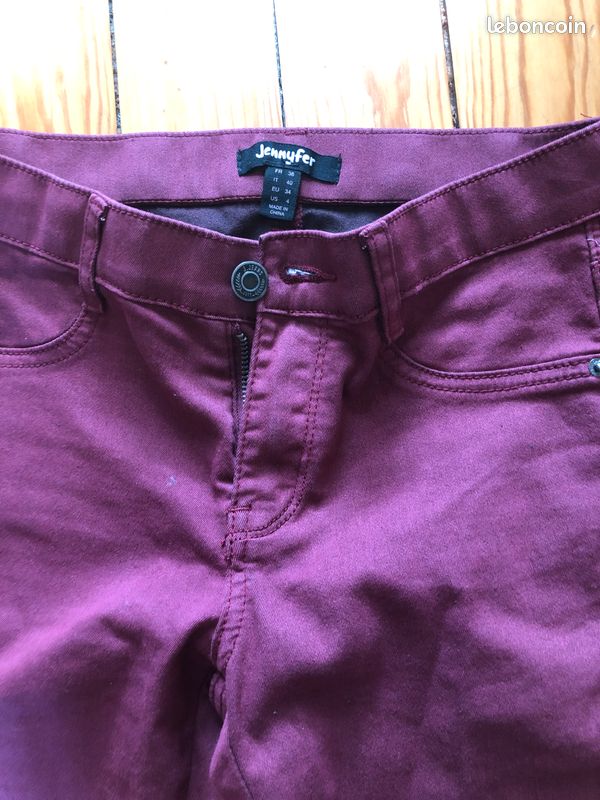 Pantalon bordeaux en 36 (image 2)