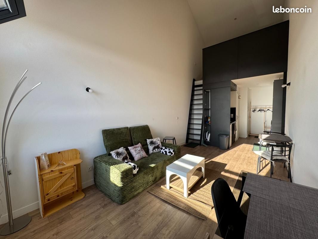 Appartement 2 pièces 30 m² · à Oullins-Pierre-Bénite · 30 m² · 775 €/mois