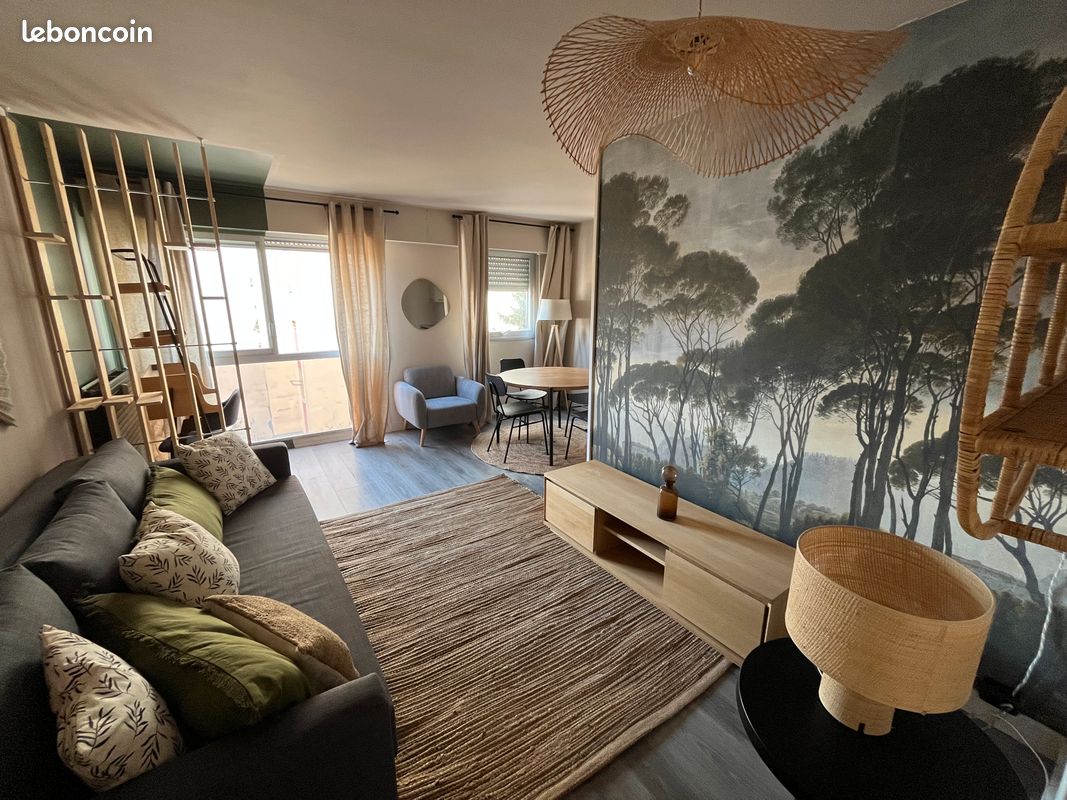 Appartement 1 pièce 31 m² · à Paris · 31 m² · 1 050 €