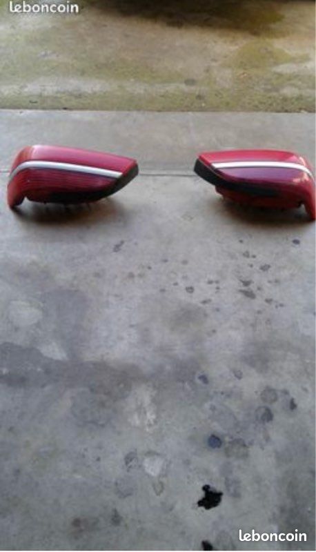 Brade feux arriere peugeot 406 phase 2 tbe (image 1)