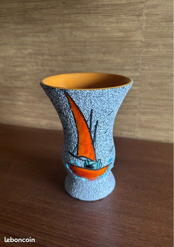 Vase vintage signé Tess (image 2)