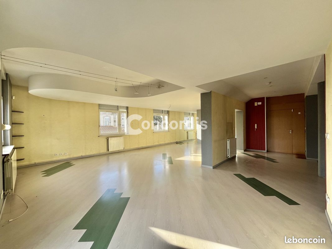 Appartement 5 pièces 161 m² · à Épinal · 161 m² · 219 000 €