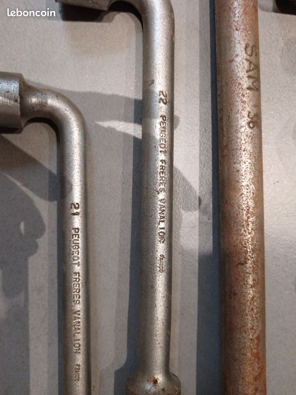 Clé à Pipe Peugeot Modèle 22 - Très Bon état, Acier Français