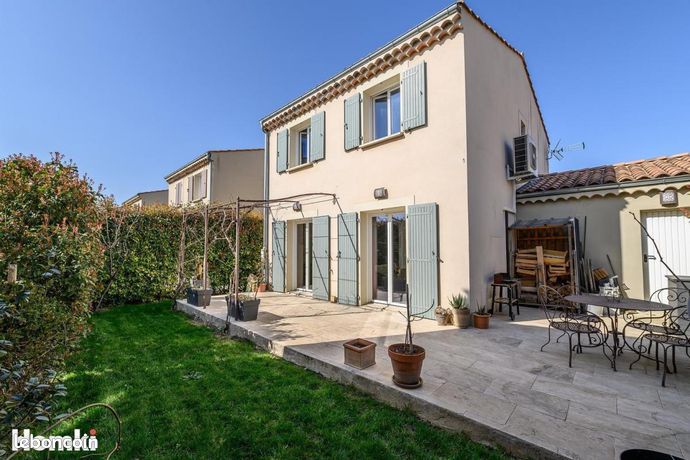 Villa 4 pièces 90 m²