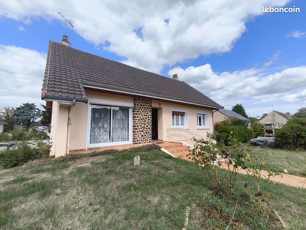 Maison 4 pièces 82 m² · à Lombron · 82 m² · 156 600 €