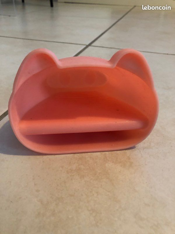 Manique forme cochon rose (image 3)