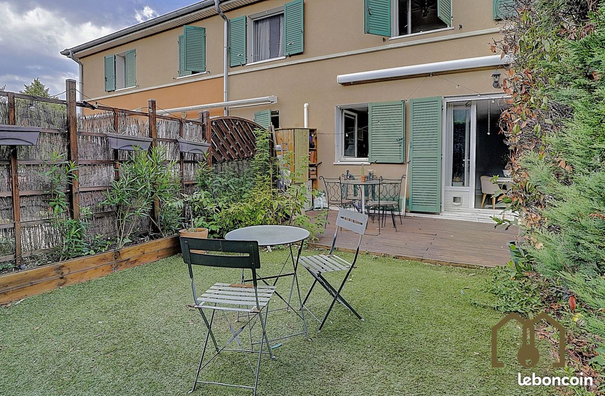 Appartement 4 pièces 83 m² · à Vaulx-en-Velin · 83 m² · 265 000 €
