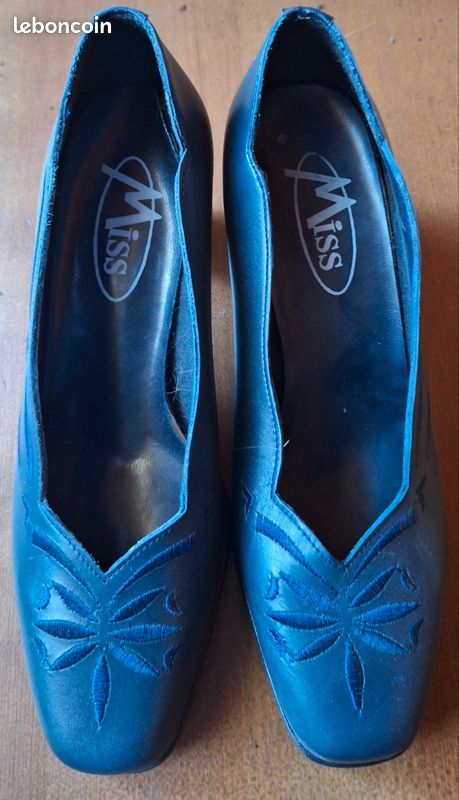 Escarpins bleus 35_NEUFS (image 1)