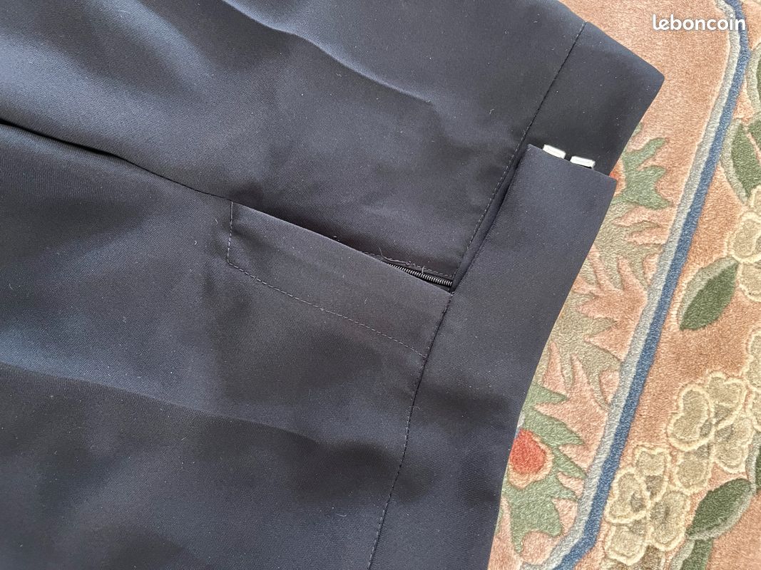 Pantalon Zara neuf, taille 34 (image 3)