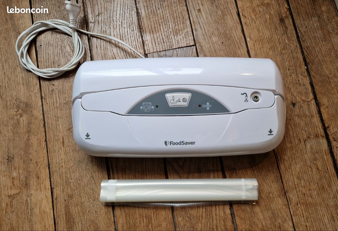 Machine sous vide alimentaire FoodSaver V1020 (image 1)