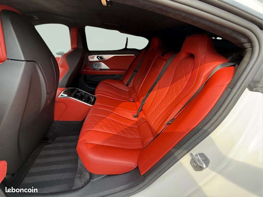 BMW M8 Competition xDrive Gran Coupé * 625 ch * B&W * HUD * Carbone * Laser (image 22)