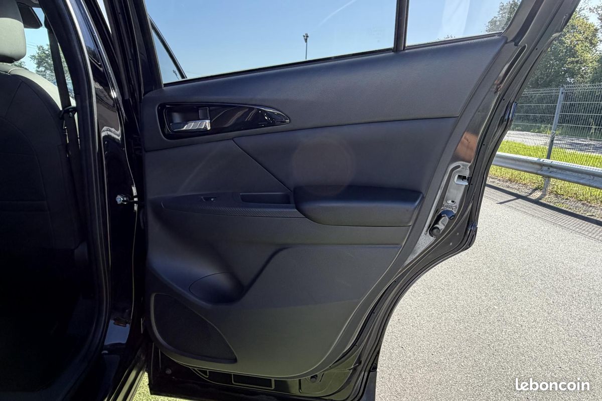 Mitsubishi eclipse cross phev rechargeable 188 4wd intense style garantie (image 26)