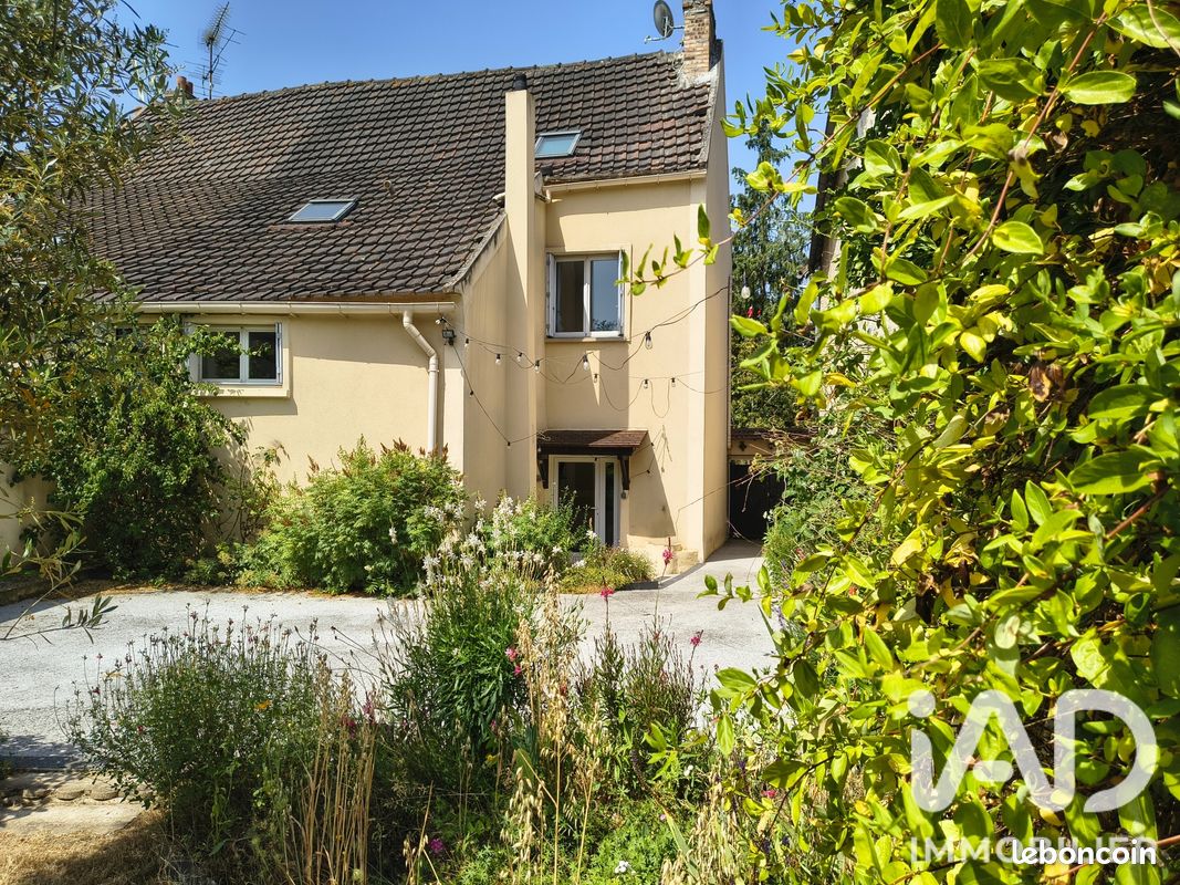 Maison 7 pièces 120 m² · à Saint-Arnoult-en-Yvelines · 120 m² · 282 500 €