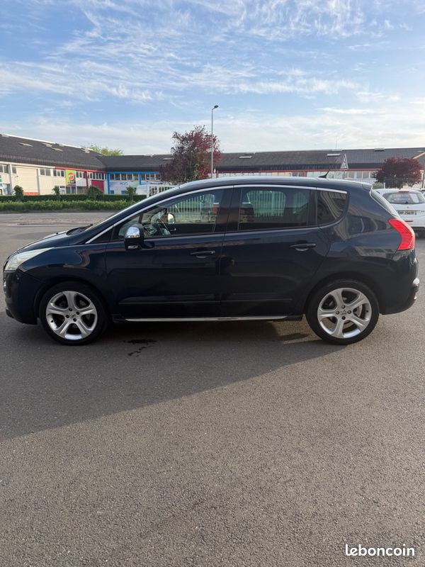 Peugeot 3008 2.0 HDI (image 4)