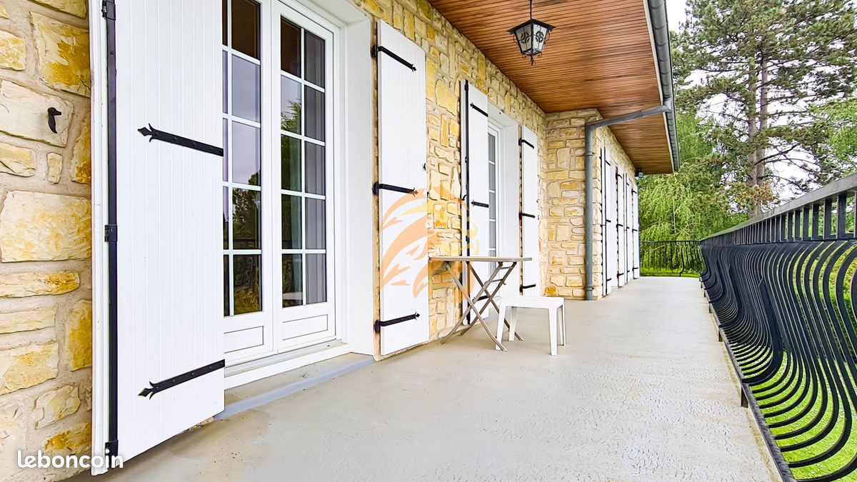 Maison 12 pièces 197 m² - Magnac-sur-Touvre 16600 (image principale 11)