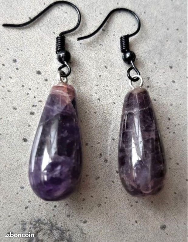 Boucles d’oreilles gouttes en améthyste – neuves (image 1)