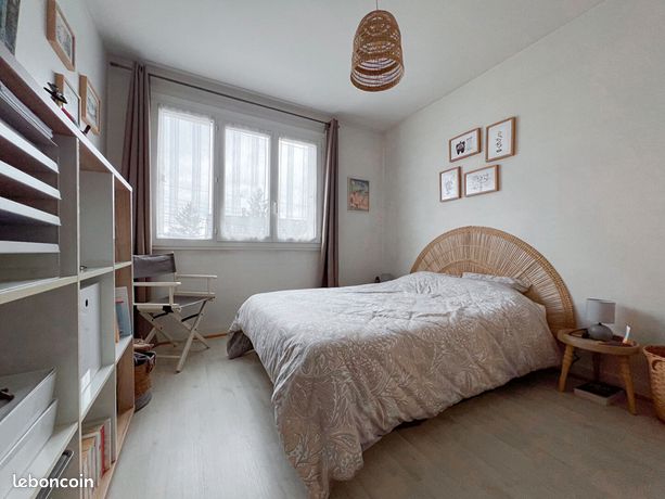 Maison 5 pièces 110 m² — 12