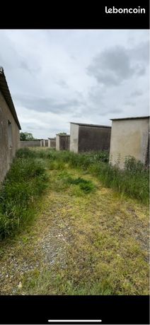  À VENDRE OU ÉCHANGE + EAU + ÉLECTRICITÉ– Superbe terrain agricole avec 15 bâtiments + dépendance – LES RIVIÈRES CHAUDES 