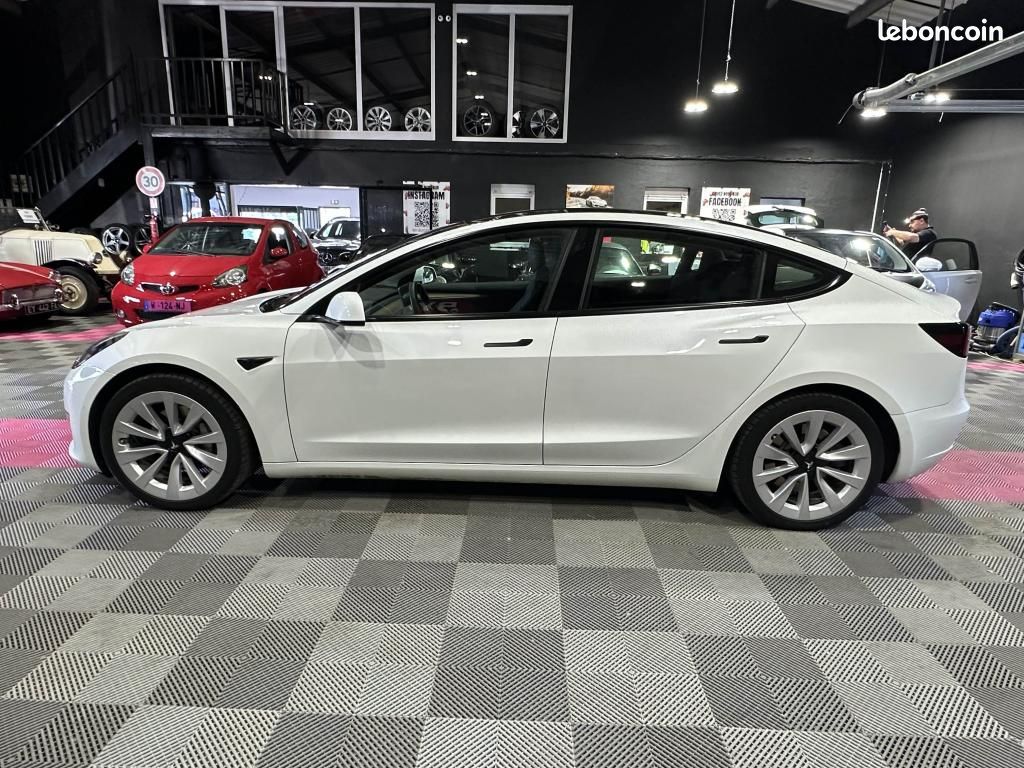 Tesla model 3 tesla dual motor awd - boost - autopilot amélioré (image 8)