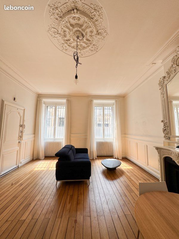 Appartement 2 pièces 52 m² · à Bordeaux · 52 m² · 325 000 €