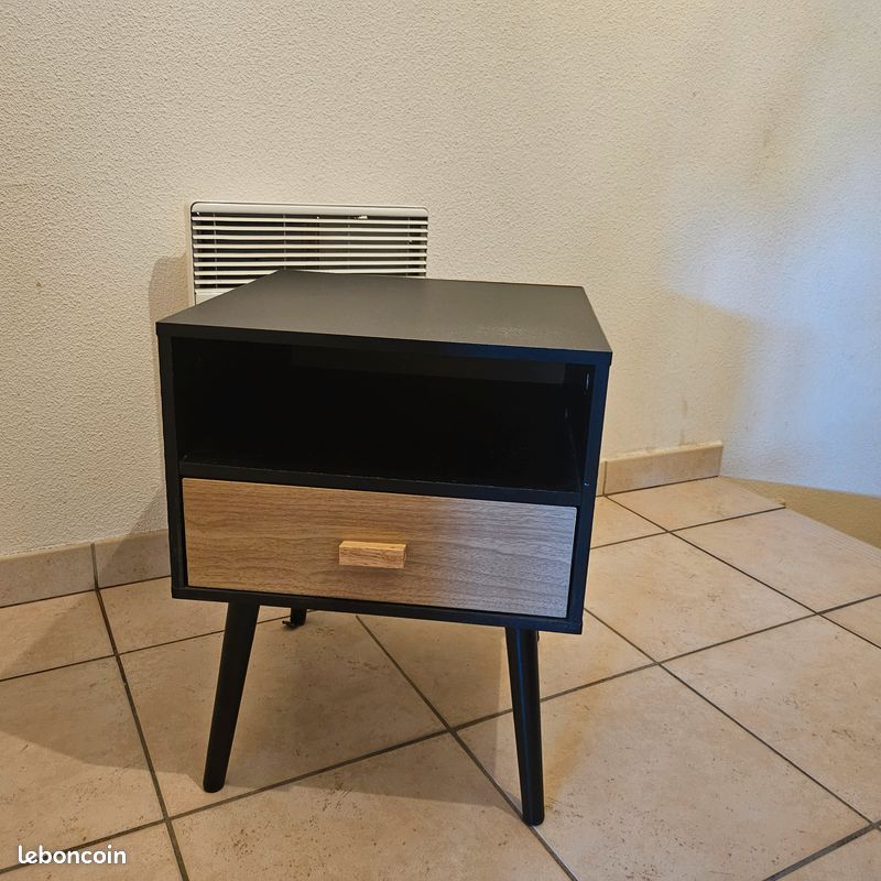 Table de chevet (image 2)