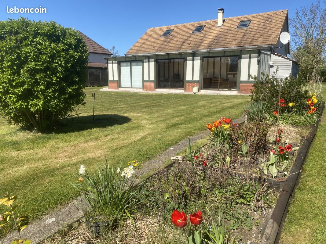 Maison 7 pièces 119 m² · à Livarot-Pays-d'Auge · 119 m² · 230 000 €