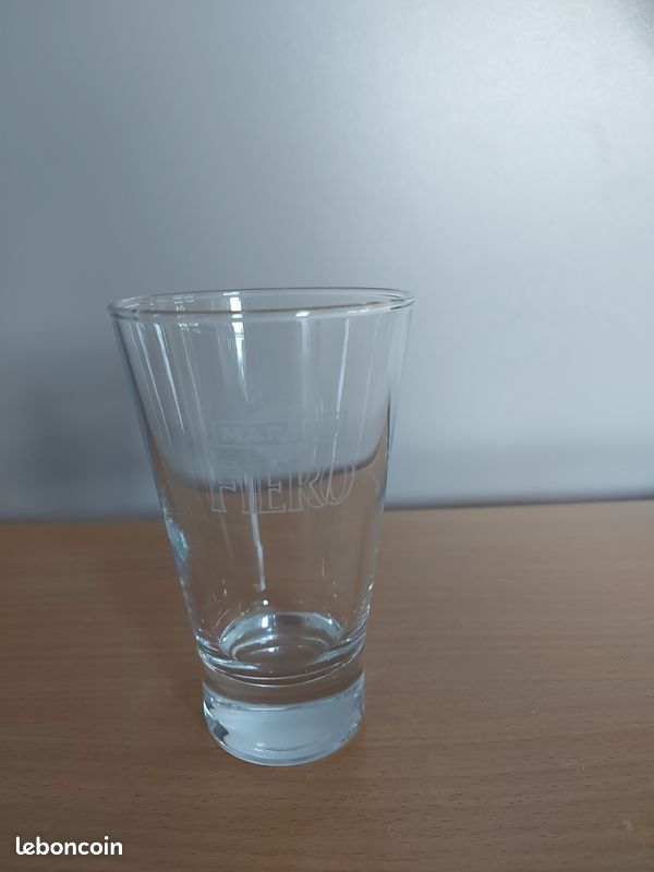 Verre Martini Fiero, TBE (image 1)