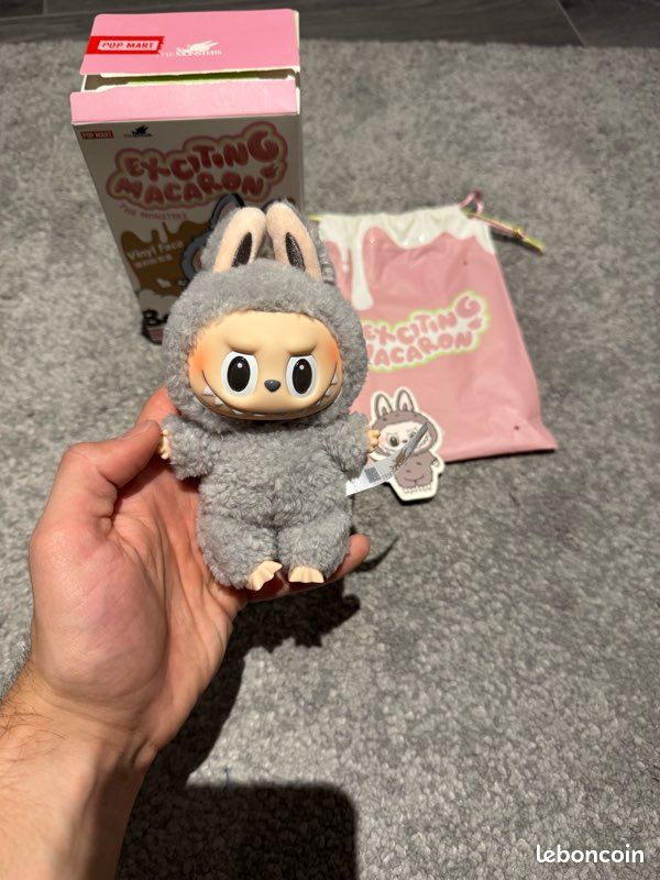Labubu the monster Exciting macaron Sesame Bean (image 1)