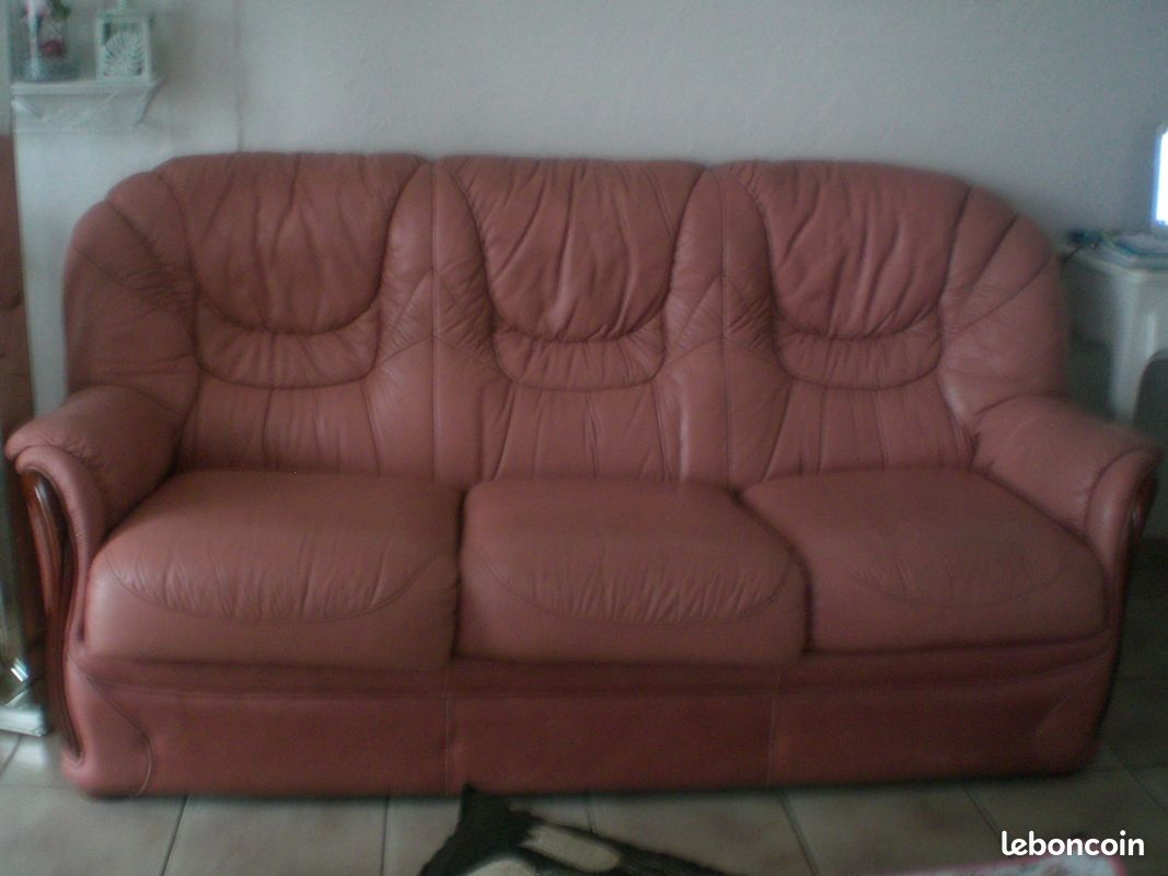 Banquette cuir 3 places + fauteuil assorti (image 1)