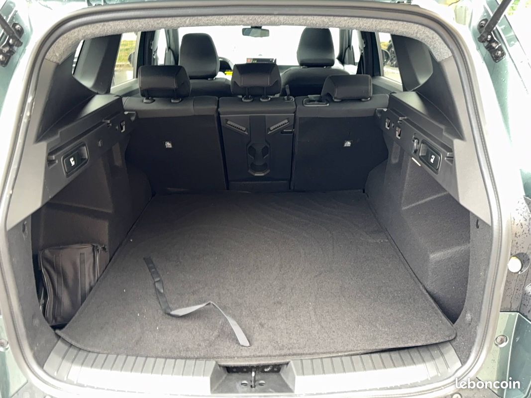 DACIA Bigster Hybrid-G 150 4x4 / ATTELAGE + MARCHEPIEDS Extreme (image 13)