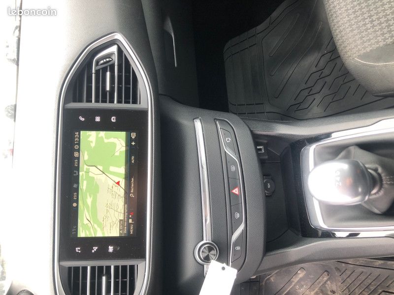 Peugeot 308 1.5 BLUEHDI 130CH S&S ACTIVE (image 7)
