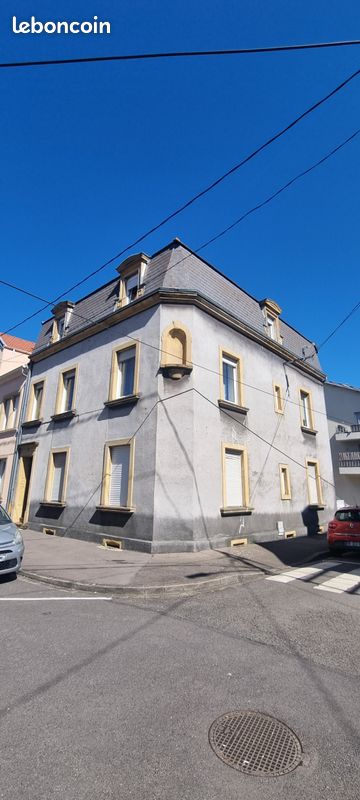 Immeuble 11 pièces 240 m² · à Yutz · 240 m² · 345 000 €