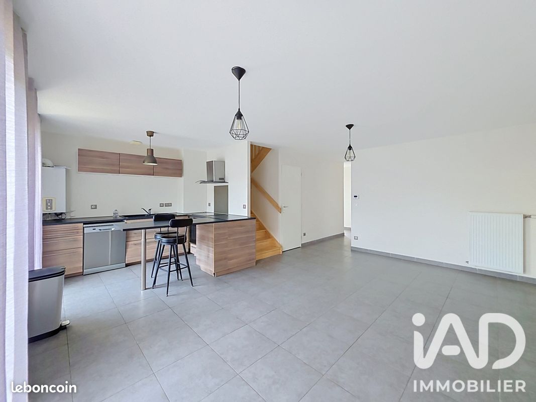 Maison 4 pièces 85 m² · à Fontenay-Trésigny · 85 m² · 1 363 €/mois